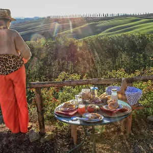 Farm stay Bombina, Montisi
