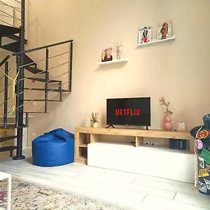 yr-apartments-milan-navigli.it-lombardy.com/