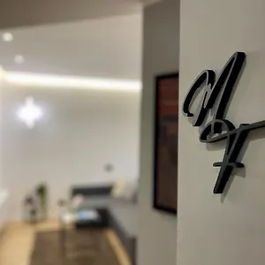 luxury-downtown-milan-mf-apartments.it-lombardy.com/