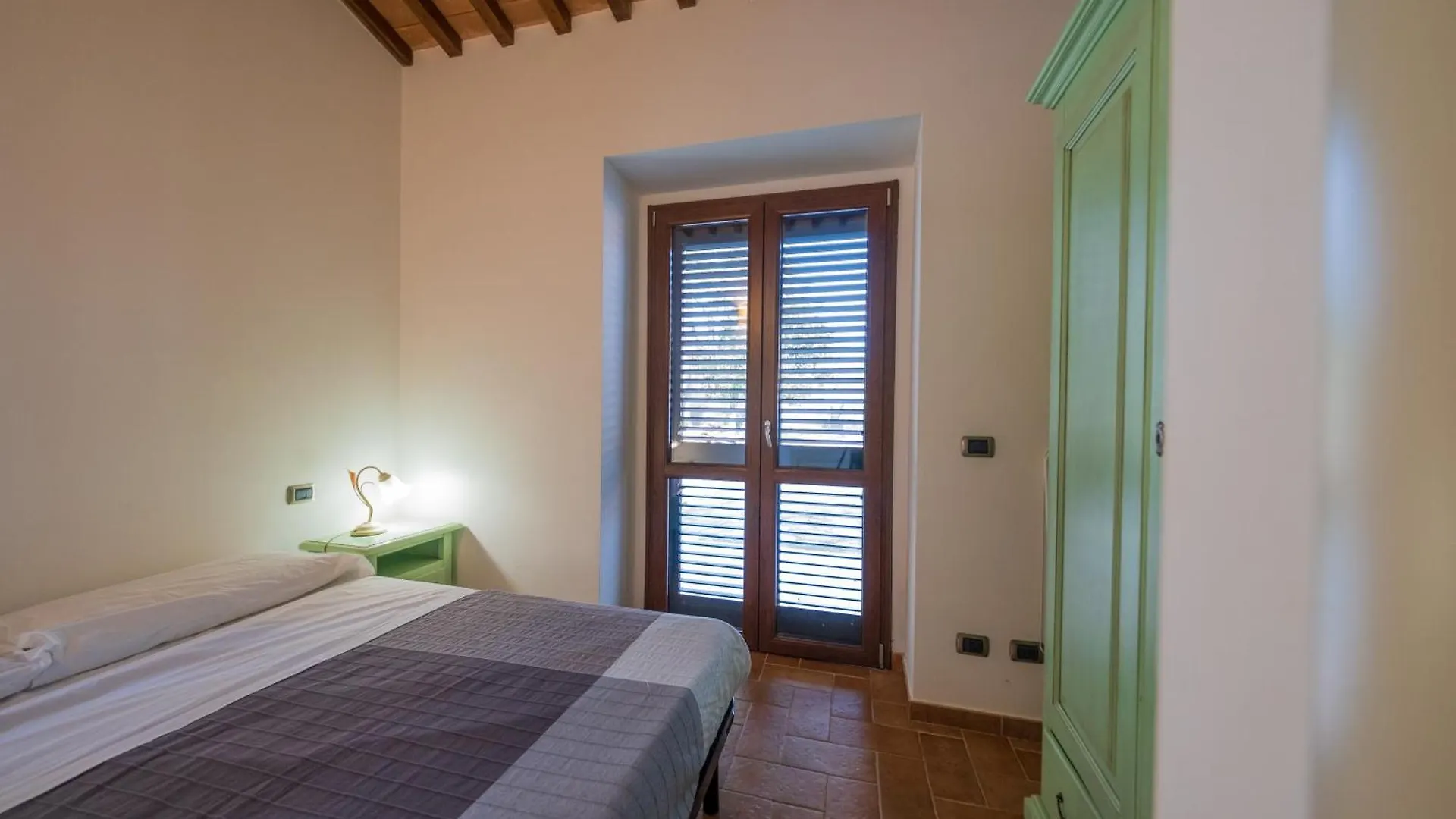 Agriturismo Borgo Biaia Camporgiano 0*,