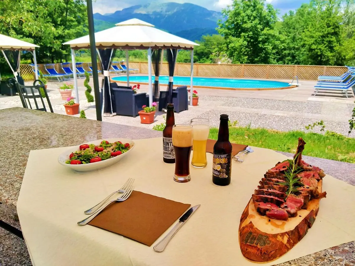 Agriturismo Borgo Biaia Camporgiano