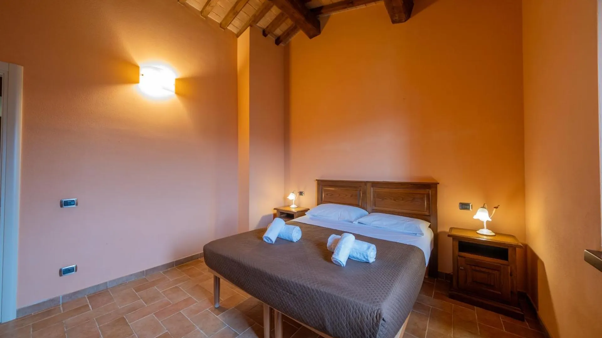 Agriturismo Borgo Biaia Camporgiano