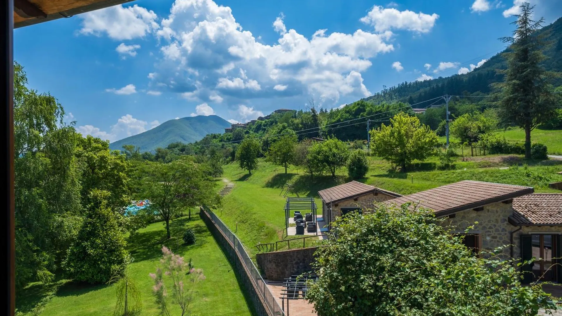 Agriturismo Borgo Biaia Camporgiano